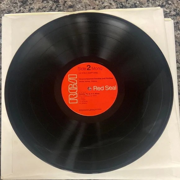 RCA Victor Heifetz Vinyl Record set